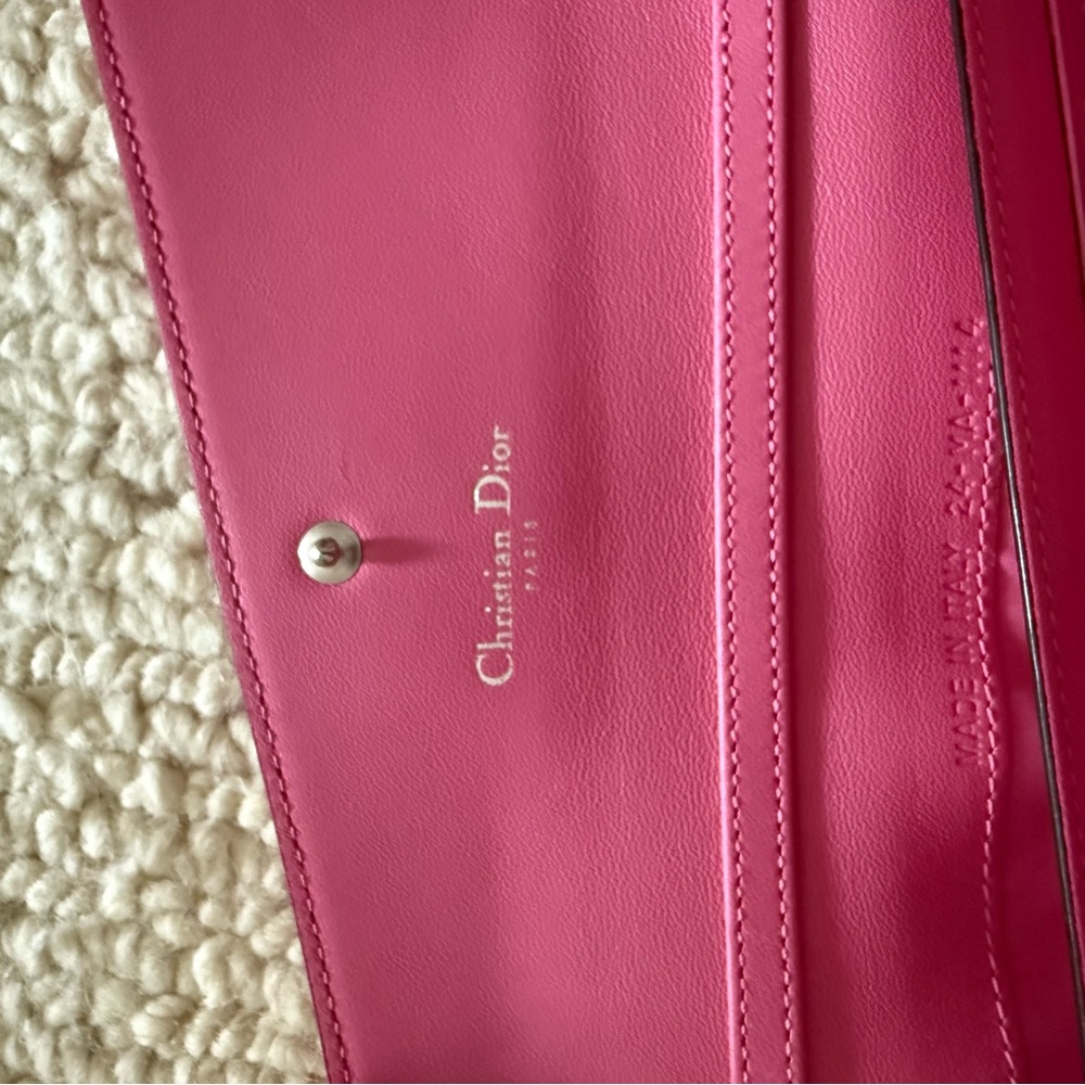 Dior Pink and Black Clutch with Chain Strap - Picture 6 of 8
